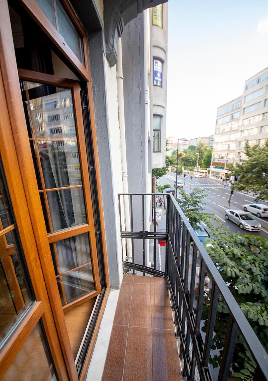 Royal Garden Suite And Hotel Istanbul Exterior foto